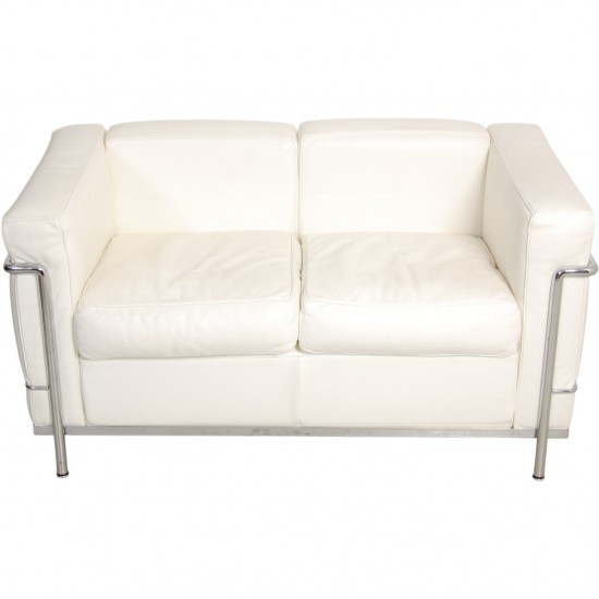 Le Corbusier LC2 2.seater sofa in white leather