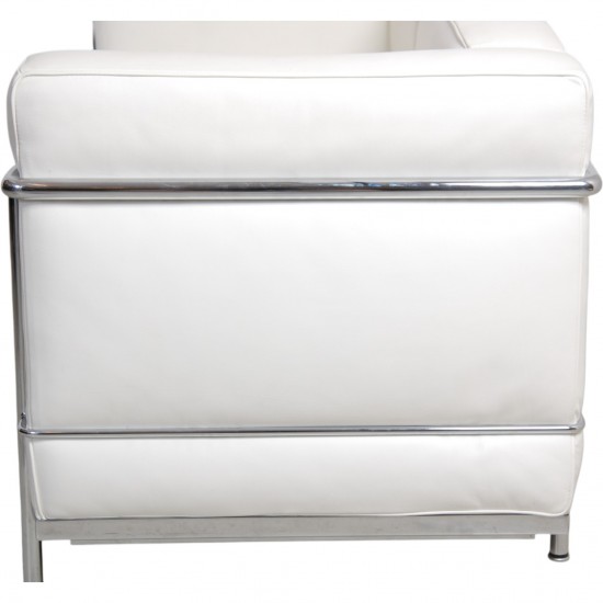 Le Corbusier LC2 2.seater sofa in white leather