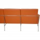 Arne Jacobsen 3-personers 3303 sofa i cognac læder