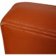 Arne Jacobsen 3-personers 3303 sofa i cognac læder