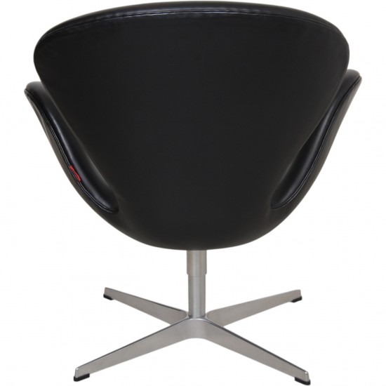 Arne Jacobsen Svanestol i sort originalt aura læder 2006