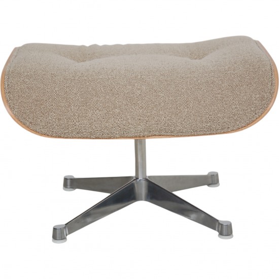 Charles Eames Lounge chair med ottoman i Nubia stof