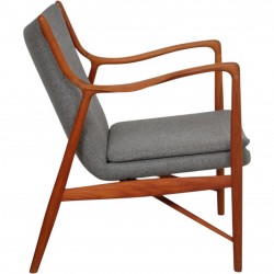 Finn Juhl NV-45 lounge chair