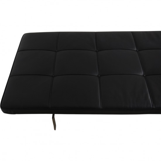 Poul Kjærholm PK-80 Daybed i sort Aura læder