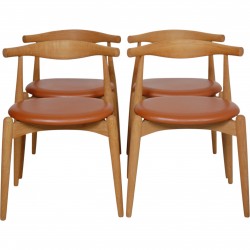 Set of 4 Hans Wegner CH20 chairs of oak