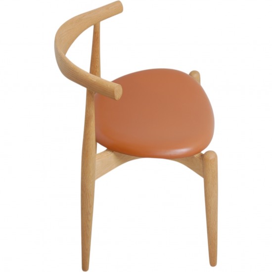 Sæt med 4 Hans Wegner CH20 stole af eg