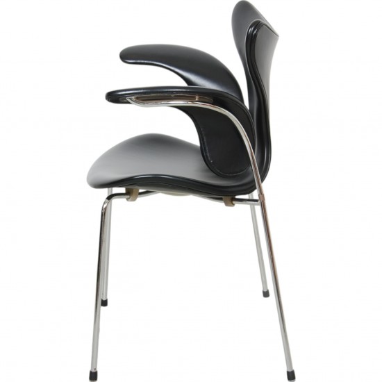 Arne Jacobsen 3208 Lilje stol i sort læder