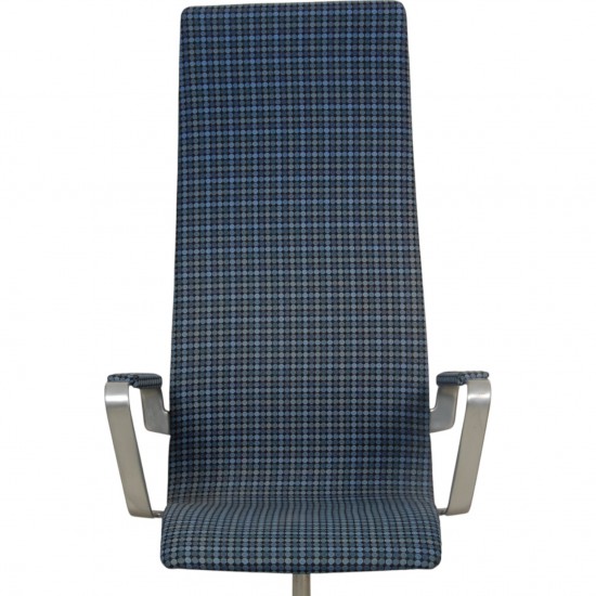 Arne Jacobsen Høj Oxford stol i blåt stof