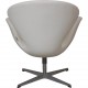 Arne Jacobsen Svanestol i hvidt Aura læder 2011