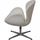 Arne Jacobsen Svanestol i hvidt Aura læder 2011