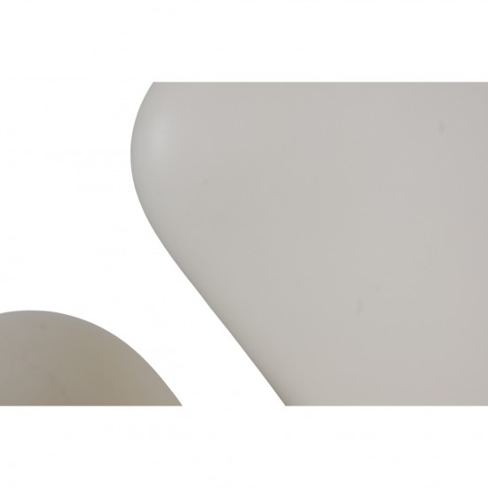 Arne Jacobsen Svanestol i hvidt Aura læder 2011