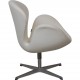 Arne Jacobsen Svanestol i hvidt Aura læder 2011