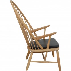 Hans Wegner Påfuglestol af ask og teak