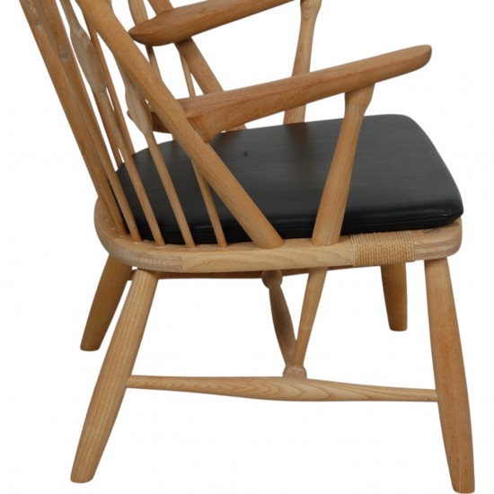 Hans Wegner Påfuglestol af ask og teak
