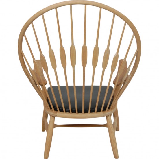Hans Wegner Påfuglestol af ask og teak
