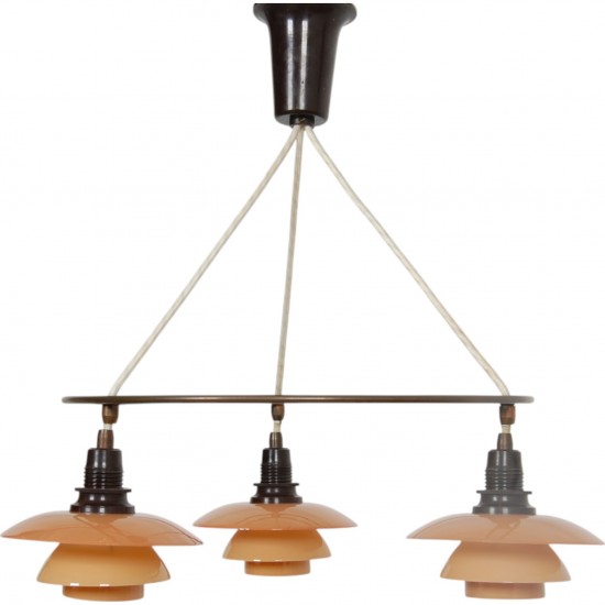 Poul Henningsen Ringkrone med rosa glasskærme ph1/1