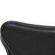 Arne Jacobsen 3217 Syver kontorstol i sort Essential læder