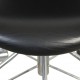 Arne Jacobsen 3217 Syver kontorstol i sort Essential læder