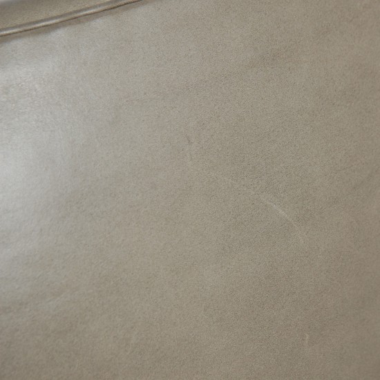 Arne Jacobsen Ægget stol i sort grace læder 2010