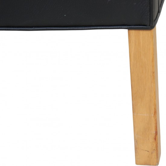 Børge Mogensen 2204 Øreklapstol i sort læder