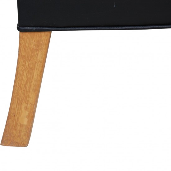 Børge Mogensen 2204 Øreklapstol i sort læder