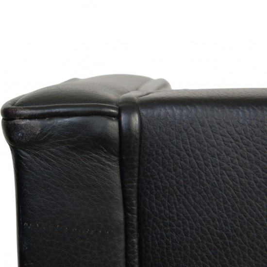 Børge Mogensen 2204 Øreklapstol i sort læder