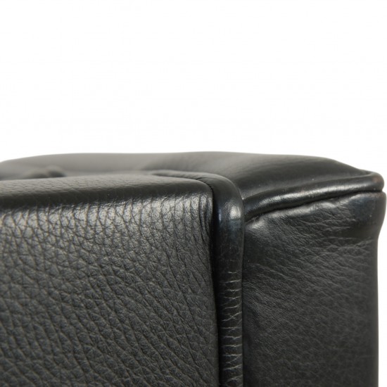 Børge Mogensen 2204 Øreklapstol i sort læder