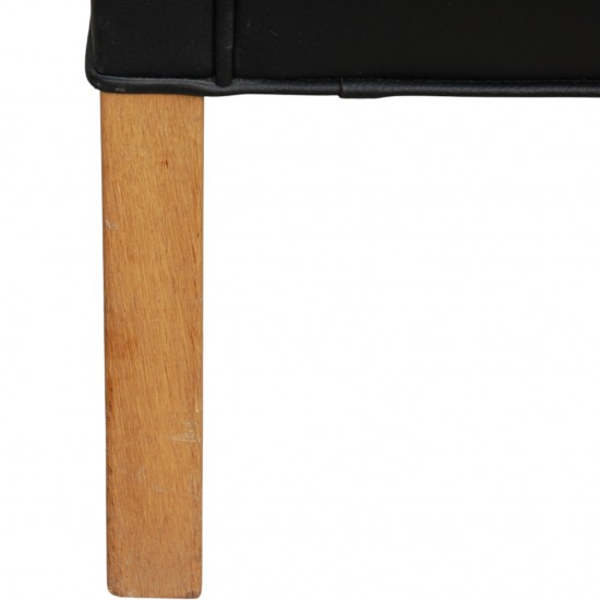 Børge Mogensen 2204 Øreklapstol i sort læder