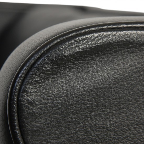 Børge Mogensen 2204 Øreklapstol i sort læder