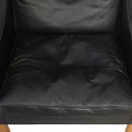 Børge Mogensen 2204 Øreklapstol i sort læder