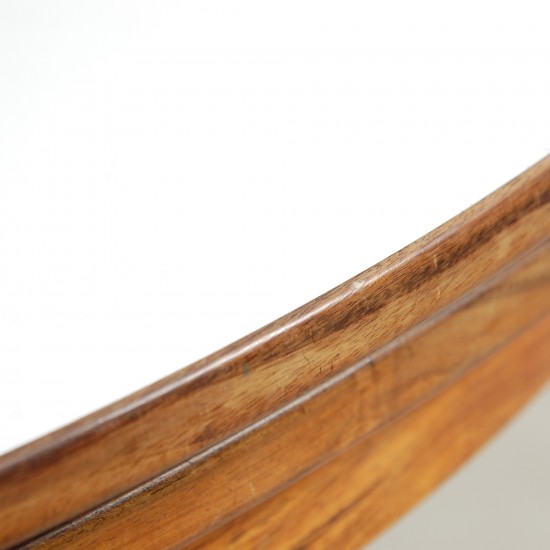 Dyrlund cirkulær Lotus spisebord af palisander