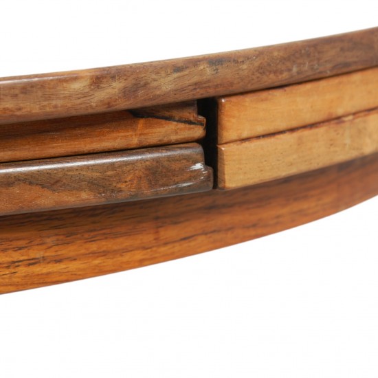 Dyrlund cirkulær Lotus spisebord af palisander