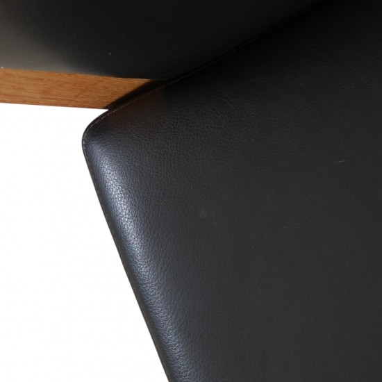 Hans Wegner 2.personers Ge285 sofa i sort læder