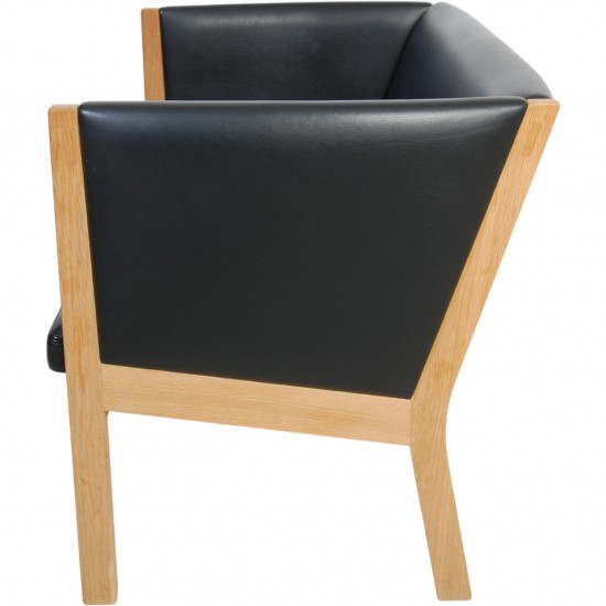 Hans Wegner 2.personers Ge285 sofa i sort læder