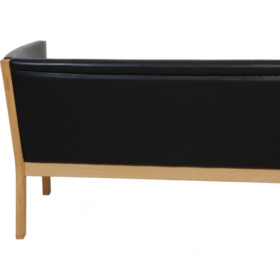 Hans Wegner 3-personers Ge285 sofa i sort læder