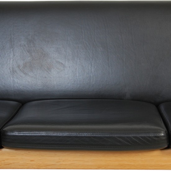 Hans Wegner 3-personers Ge285 sofa i sort læder