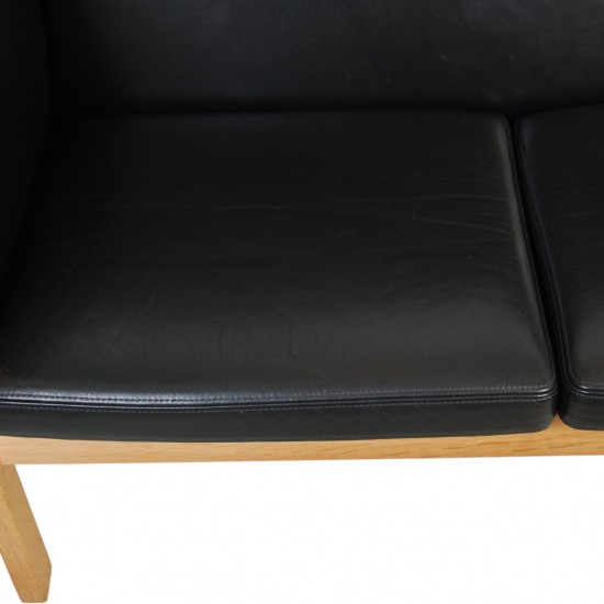 Hans Wegner 3-personers Ge285 sofa i sort læder
