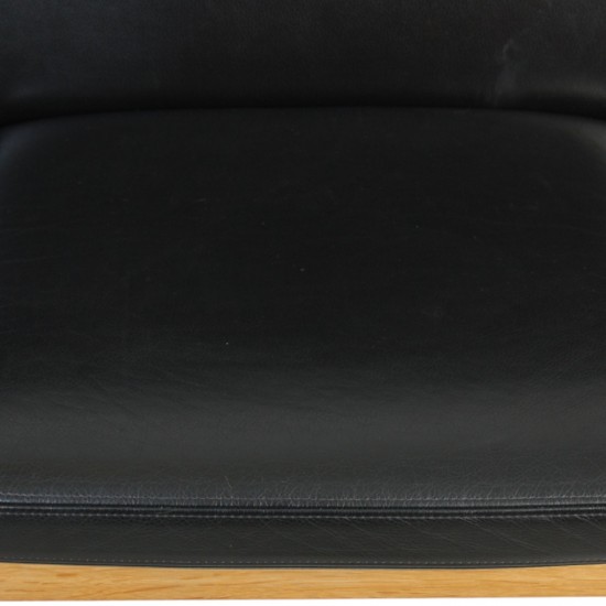 Hans Wegner 3-personers Ge285 sofa i sort læder