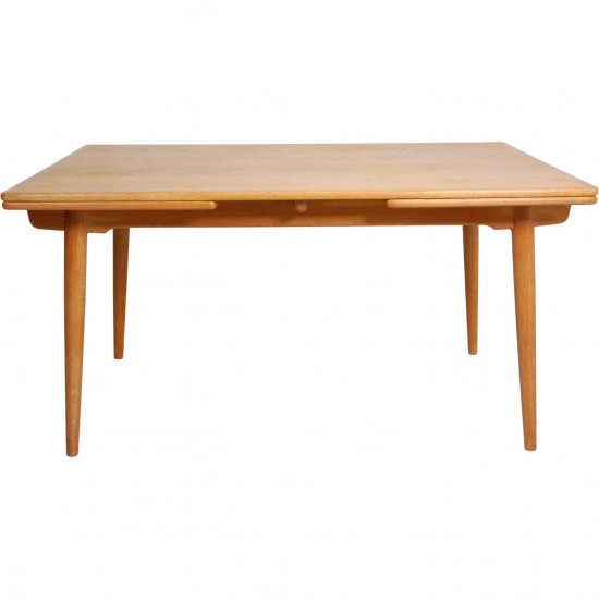 Hans Wegner AT312 spisebord af eg 1960'erne