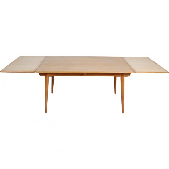 Hans Wegner AT312 spisebord af eg 1960'erne
