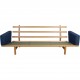 Hans Wegner GE236 3-personers sofa i blåt stof og eg