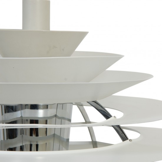 Poul Henningsen Louvre lampe