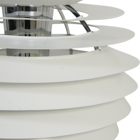 Poul Henningsen Louvre lampe