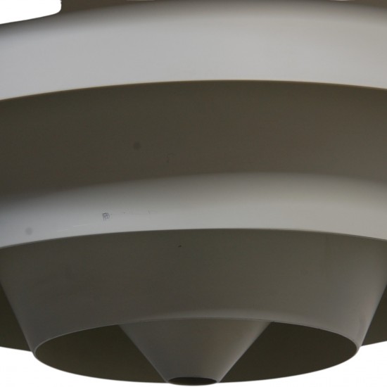 Poul Henningsen Louvre lampe