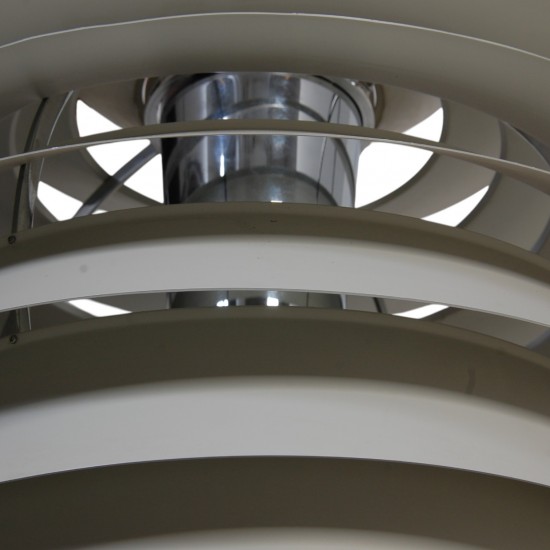 Poul Henningsen Louvre lampe