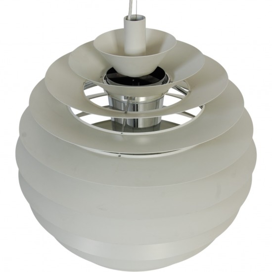 Poul Henningsen Louvre lampe