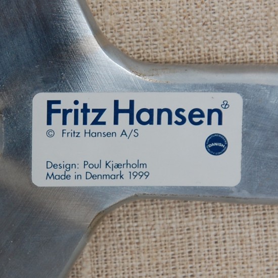 Poul Kjærholm PK33 skammel i rødt læder 1999