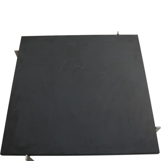 Poul Kjærholm PK61 sofabord af sort skifer 2016