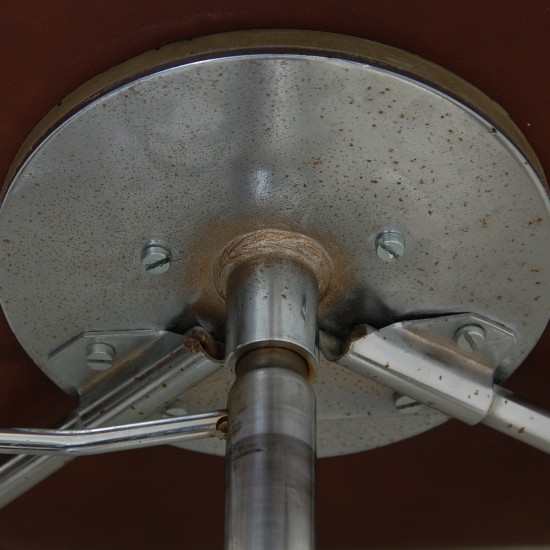 Arne Jacobsen 3217 kontorstol nybetrukket i mokka classic læder 1990'erne