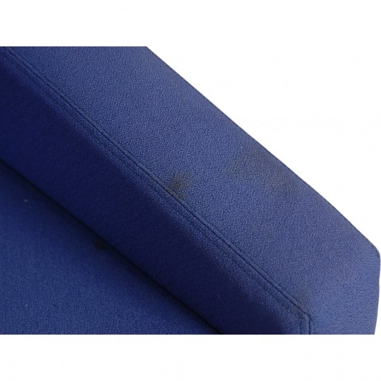 Arne Jacobsen 3303 3-personers sofa i blåt stof 1997